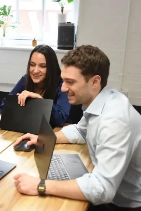 AI consultants working in a collaborative environment